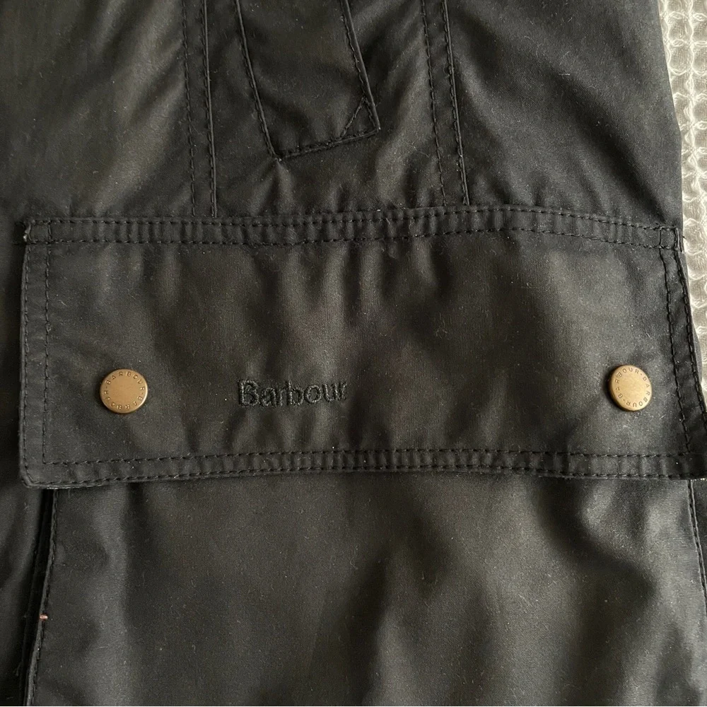 BARBOUR LIBERTY BEADNELL WAX COTTON HOODED JACKET, EUC. US 14 UK 18 - Picture 13 of 16